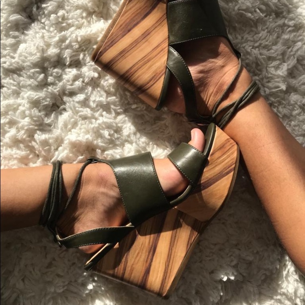 New Tropical Taiwan Shoes